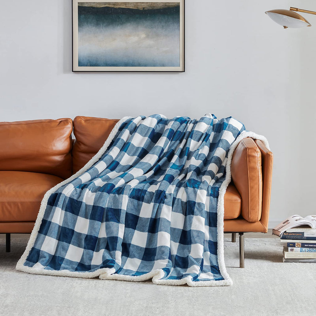 Touchat Sherpa Red and Black Buffalo Plaid Christmas Twin Blanket 60" X 70", Fuzzy Fluffy Soft Cozy Throw Blanket, Fleece Flannel Plush Microfiber Blanket for Couch Bed Sofa