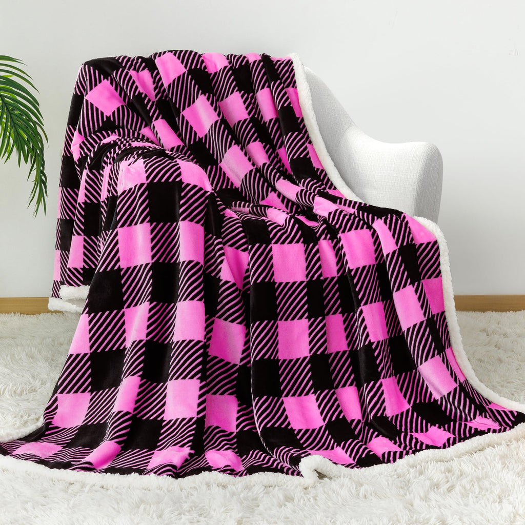Touchat Halloween Blanket Twin Size 60" X 70"，Fall Autumn Harvest Sherpa Fuzzy Fluffy Soft Cozy Blankets, Fleece Flannel Plush Microfiber Throw for Couch Bed Sofa, Halloween Decor (Orange)