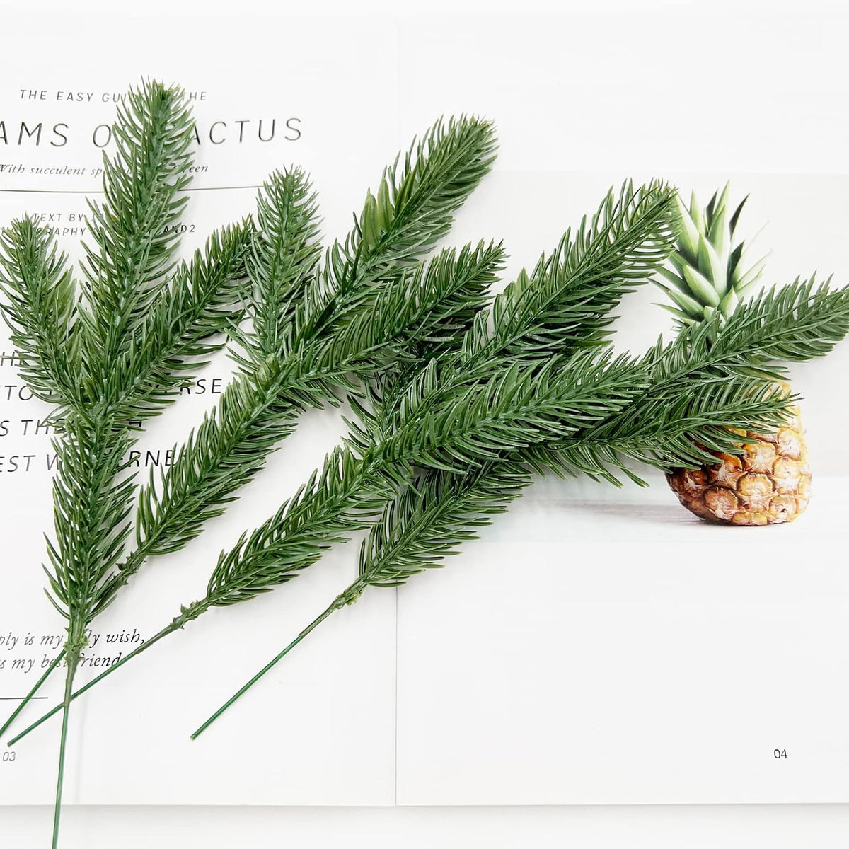 Hananona 50 Pcs Artificial Pine Needles Branches, Christmas Evergreen Picks