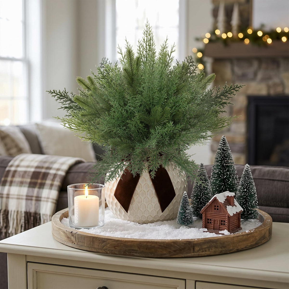 Hananona 50 Pcs Artificial Pine Needles Branches, Christmas Evergreen Picks
