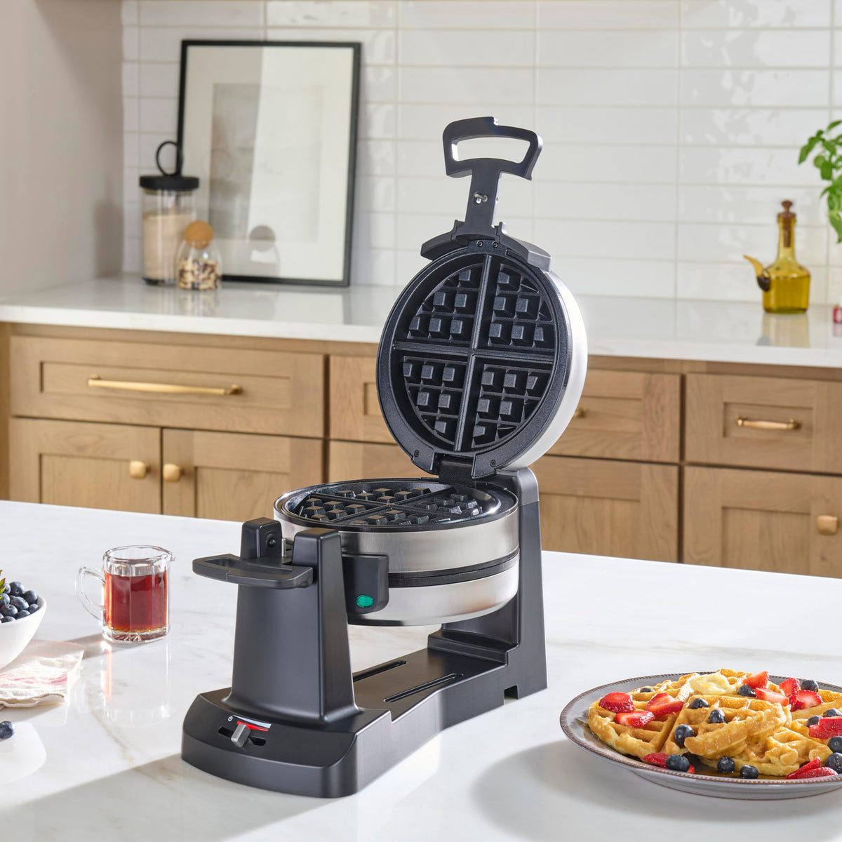 Cuisinart Flip Belgian Waffle Maker, NonStick, Stainless Steel, 1" Thick