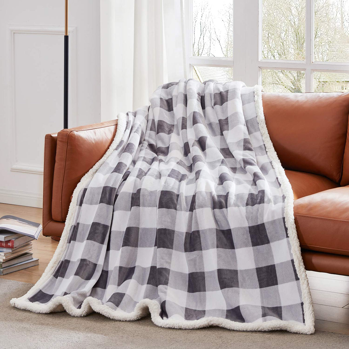 Touchat Sherpa Red and Black Buffalo Plaid Christmas Twin Blanket 60" X 70", Fuzzy Fluffy Soft Cozy Throw Blanket, Fleece Flannel Plush Microfiber Blanket for Couch Bed Sofa